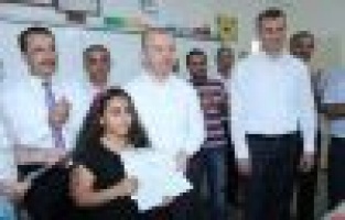 Adıyaman’da 151 bin 580 öğrenci karne sevinci yaşadı