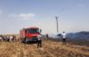 Adıyaman’da 160 ton saman yandı