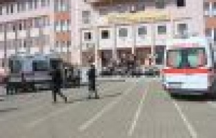 Adıyaman'da 40 öğrenci zehirlendi