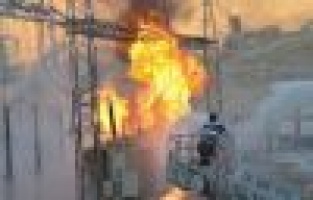 ADIYAMAN'DA ELEKTRİK PANOSUNDA YANGIN ÇIKTI