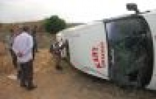 Adıyaman'da, Feci Kaza: 11 Yaralı