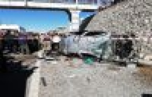 Adıyaman'da feci kaza : 1 ölü, 4 ağır yaralı