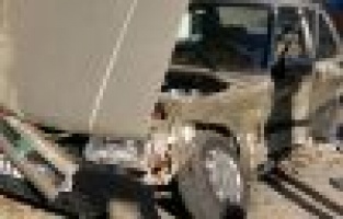 Adıyaman’da iki otomobil çarpıştı: 3 yaralı