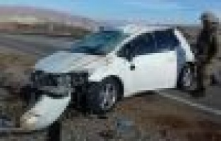 Adıyaman'da, otomobil takla attı