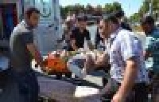 Adıyaman'da otomobil yayaya çarptı