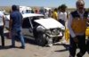 Adıyaman'da otomobiller çarpıştı