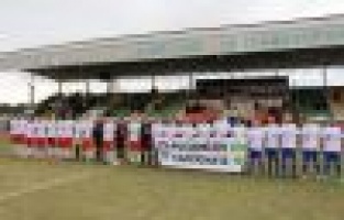 Adıyaman’da şehitlere saygı maçı düzenlendi