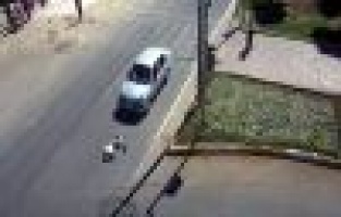 Adıyaman'da trafik kazaları MOBESE kameralarına yansıdı