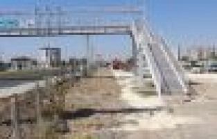 Adıyaman’da üst geçit komedisi