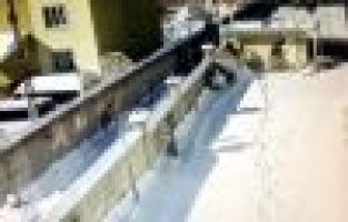 Adıyamanlı Gazeteci Kar Temizlerken Çatıdan Aşağı DÜştü