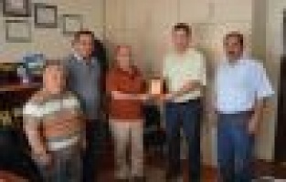 Ailem-Der'den Saçlı'ya Plaket