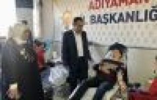 AK Parti Kadın Kolları’ndan Kızılay’a kan bağışı