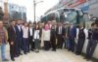 AK PARTİLİ GENÇLER ÇANAKKALE’YE UĞURLANDI