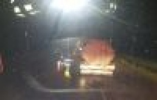 Akaryakıt tankeri alev aldı faciadan dönüldü