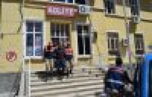 Aranması olan şahıs yakalanarak tutuklandı