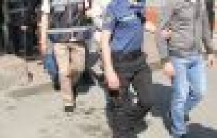 Aranan şahıslar tek tek yakalanıyor