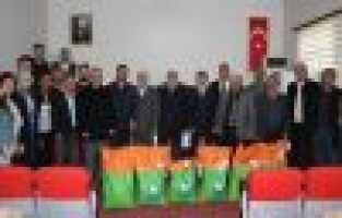 Arıcılara arıotu tohumu dağıtıldı