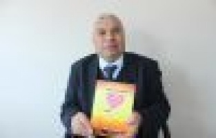 Arslan'ın “Yapraklar çiçekler ve Güneş” isimli şiir kitabı yayınlandı 