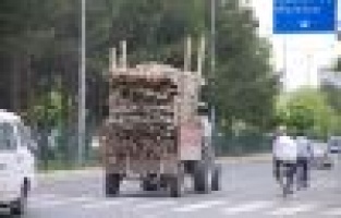 Aşırı Yükle Kazaya Davetiye Çıkardı