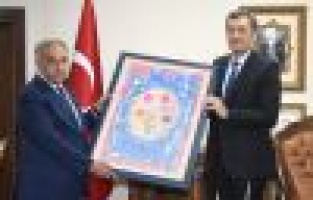 Bakan Selçuk, Adıyaman Üniversitesi ile ilgili bilgi aldı