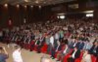 Bakan Selçuk’tan eğitime destek verenlere teşekkür