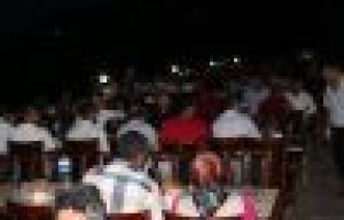 BERBER, KUAFÖR VE OTELCİLER GECEDE BULUŞTU