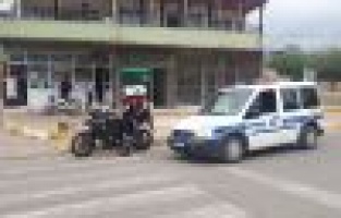 Bıçak çekip soymak istediler..!