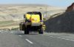 Biçer Döverler Trafik Akışını Engelliyor