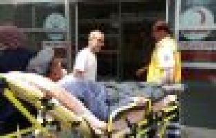 Bisikletin çarptığı yaşlı adam yaralandı