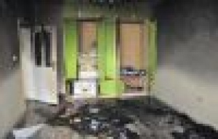 Bunalıma Giren Şahsın Evini Yaktığı İddiası