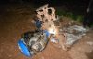 ÇAPA MOTORUNUN ALTINDA KALAN KİŞİ AĞIR YARALANDI