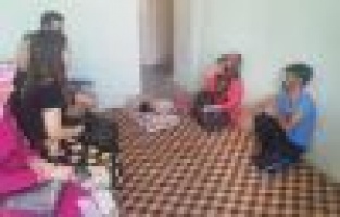 Çocuklarını camiye bırakan aileye destek 