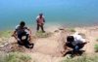 Dalgaların dövdüğü kıyıda tarihi mozaik gün yüzüne çıktı