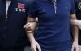 Defterdarlıktan 2 personel görevinden uzaklaştırıldı