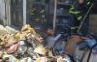 Depoda çıkan yangın korkuttu