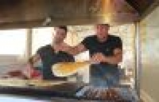 Dolar bozdurana sınırsız yemek bedava