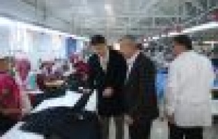 EFENDİOĞLU, SAHRA TEKSTİLİ ZİYARET ETTİ