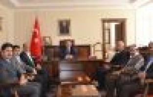 EĞİTİM BİR-SEN VALİ DEMİRTAŞ’I MAKAMINDA ZİYARET ETTİ