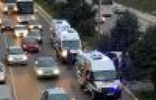 EĞRİÇAY KÖPRÜSÜNDE KAZA..!