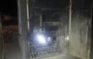 Elektrik trafosu patladı