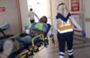 Elini makineye kaptıran işçi yaralandı