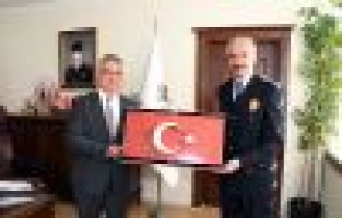 Emniyet Müdürü Ergüder’den Vali Pekmez’e ziyaret