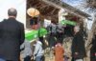 Engelli aileyi ölüm ayırdı