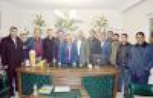 Esnaf odasından fakülte öğrencilerine burs desteği