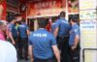 Esnaflar arasında kavga