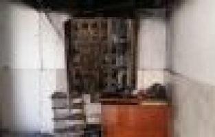 Evde çıkan yangın paniğe neden oldu