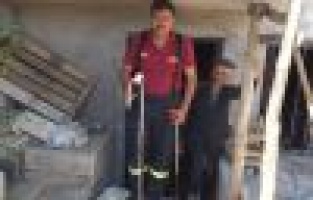 Eve giren yılan etkisiz hale getirildi