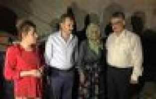 Evi yanan kadına devlet sahip çıktı