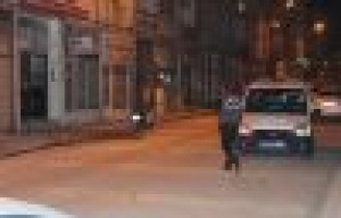 Gecenin sessizliğini silah sesleri bozdu