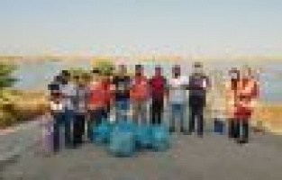 Gençlerden örnek davranış